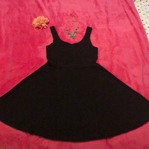 Forever 21 black dress Small